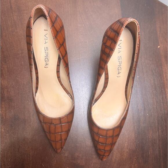 Via Spiga Croc Embossed Leather Pumps - Size 7 - Picture 5 of 6